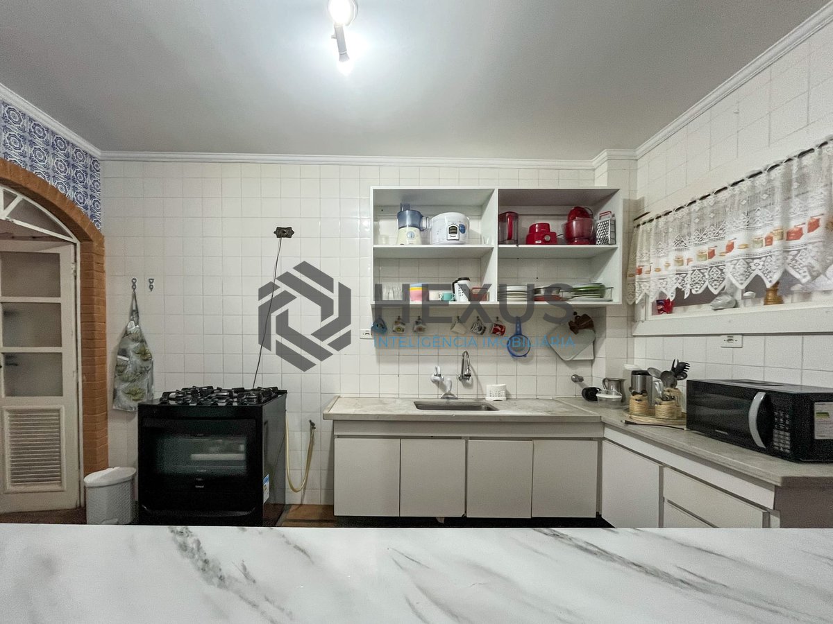 Foto 15 de Apartamento a uma quadra da Praia das Pitangueiras, Guaruja