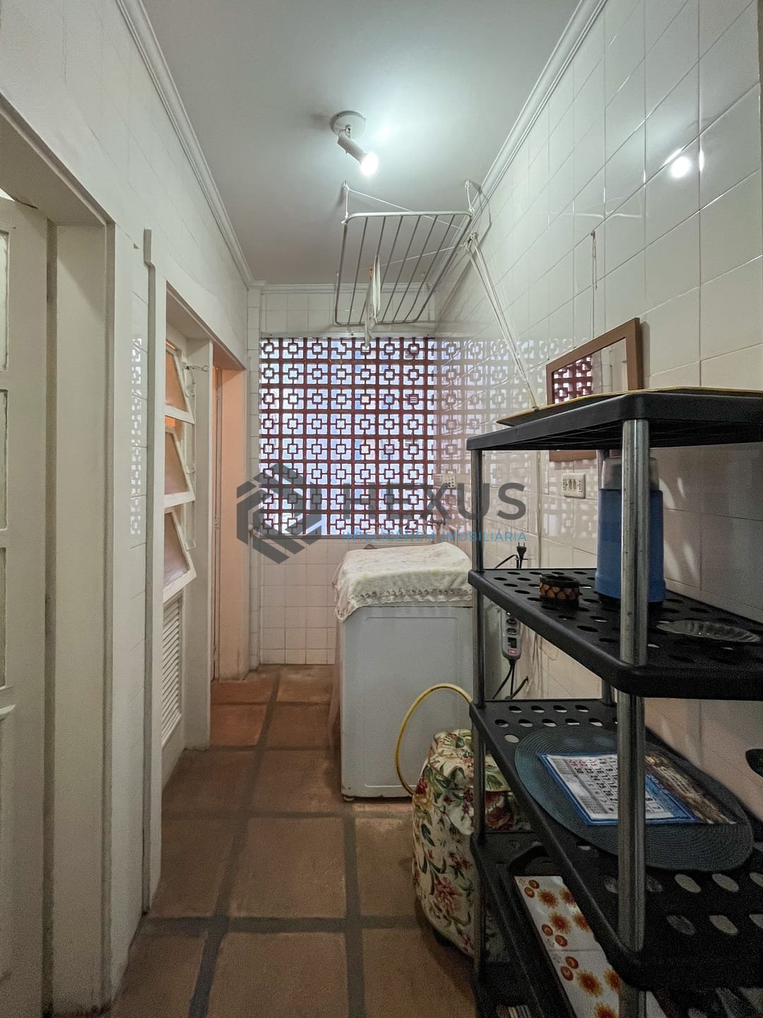 Foto 19 de Apartamento a uma quadra da Praia das Pitangueiras, Guaruja