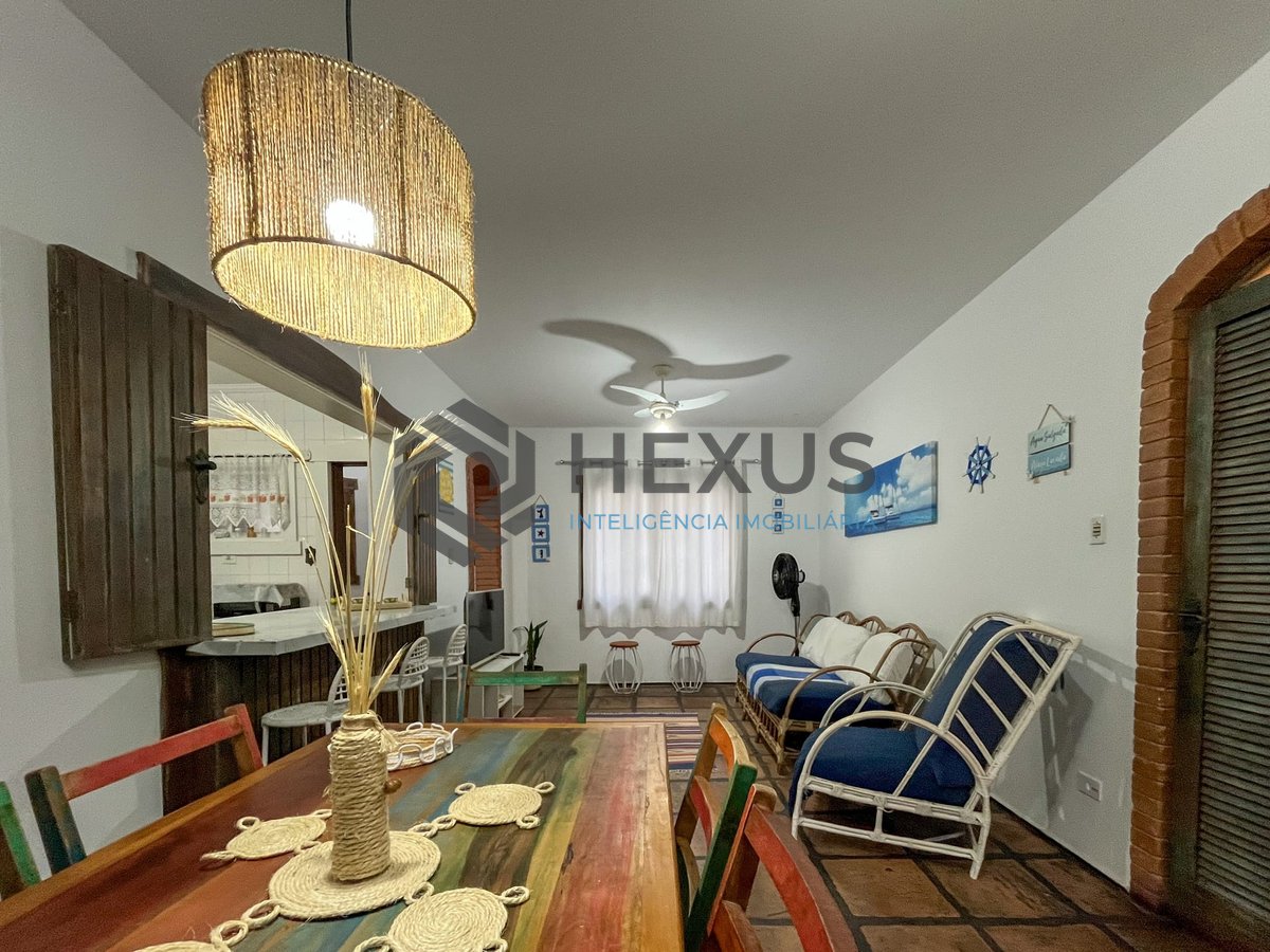 Foto 5 de Apartamento a uma quadra da Praia das Pitangueiras, Guaruja
