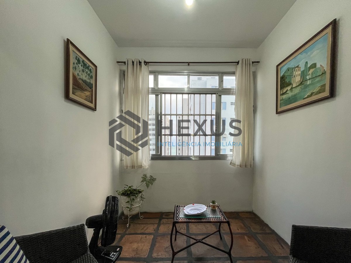 Foto 6 de Apartamento a uma quadra da Praia das Pitangueiras, Guaruja