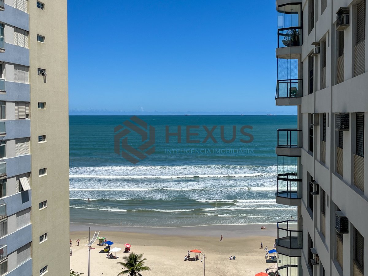 Foto 10 de Apartamento com varanda, vista mar e lazer na beira mar da Praia das Pitangueiras, Guaruja