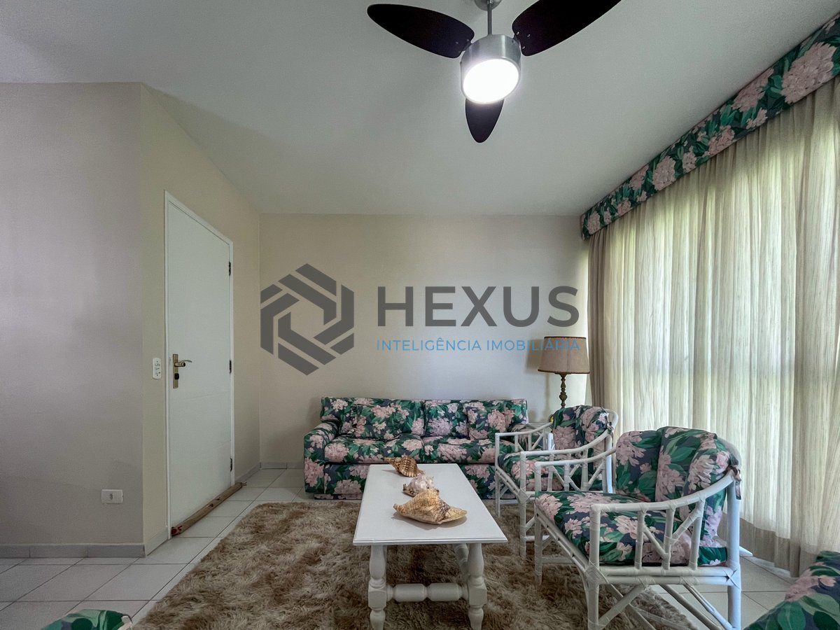 Foto 4 de Apartamento com varanda e vista mar na quadra mar da Praia das Pitangueiras, Guaruja