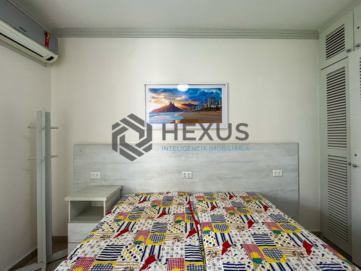 Foto 12 de Apartamento com varanda, lazer e vista mar na beira mar da Praia das Pitangueiras, Guaruja