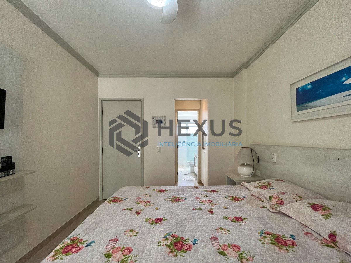 Foto 23 de Apartamento com varanda, lazer e vista mar na beira mar da Praia das Pitangueiras, Guaruja
