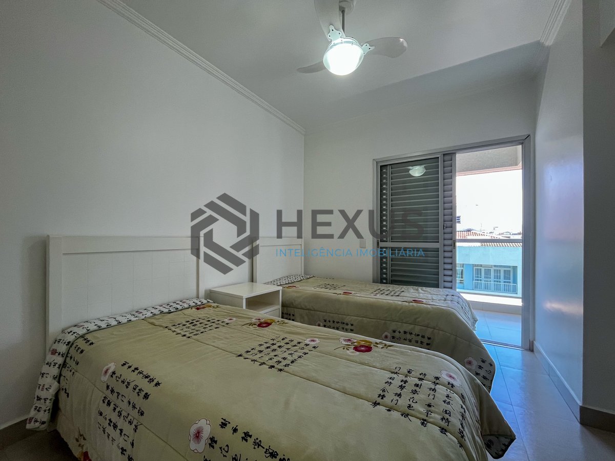 Foto 13 de Apartamento com varanda, lazer e vista mar na quadra mar da Praia das Pitangueiras, Guaruja