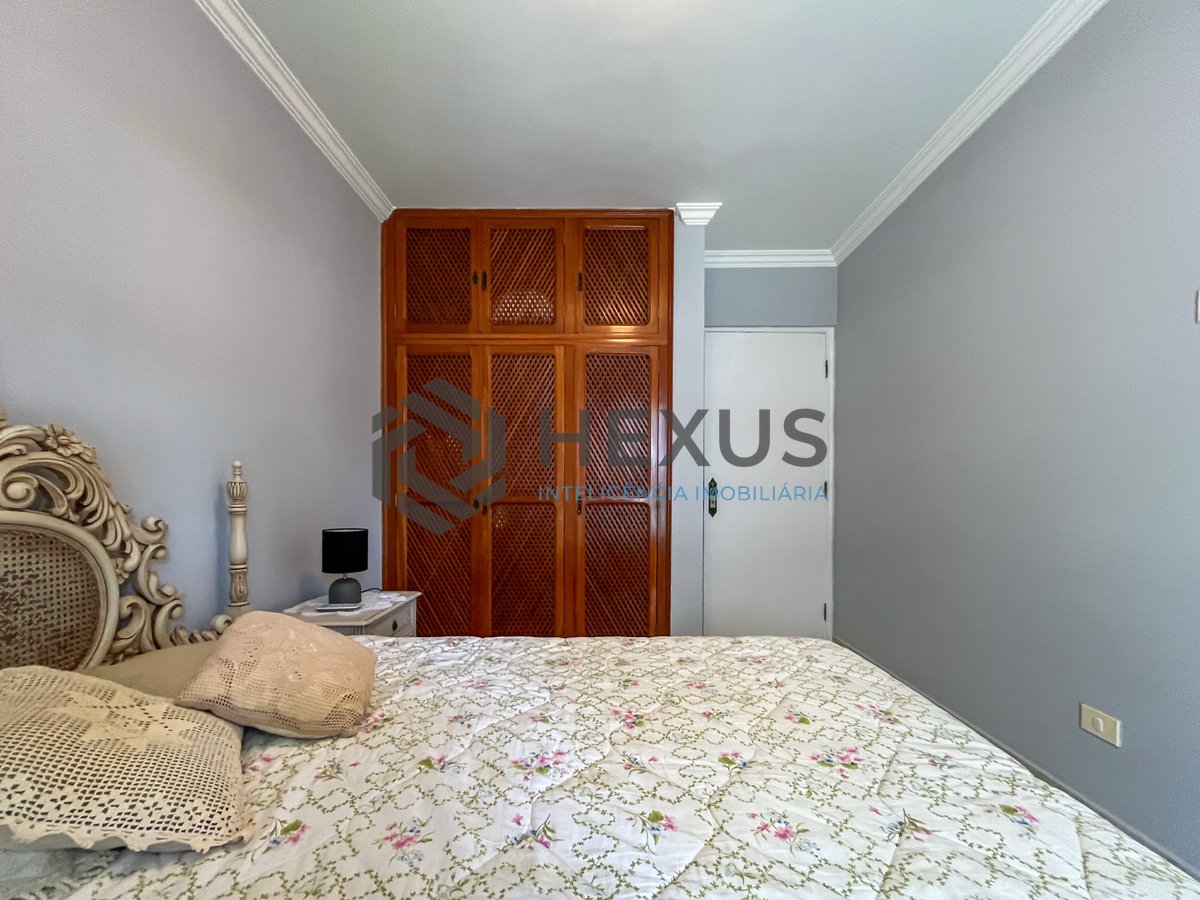 Foto 12 de Apartamento com varanda, lazer e vista mar na quadra mar da Praia das Pitangueiras, Guaruja