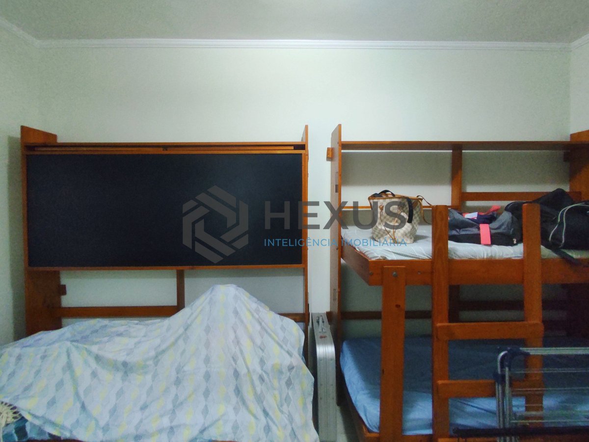Foto 12 de Apartamento reformado e mobiliado na Praia da Enseada, Guaruja