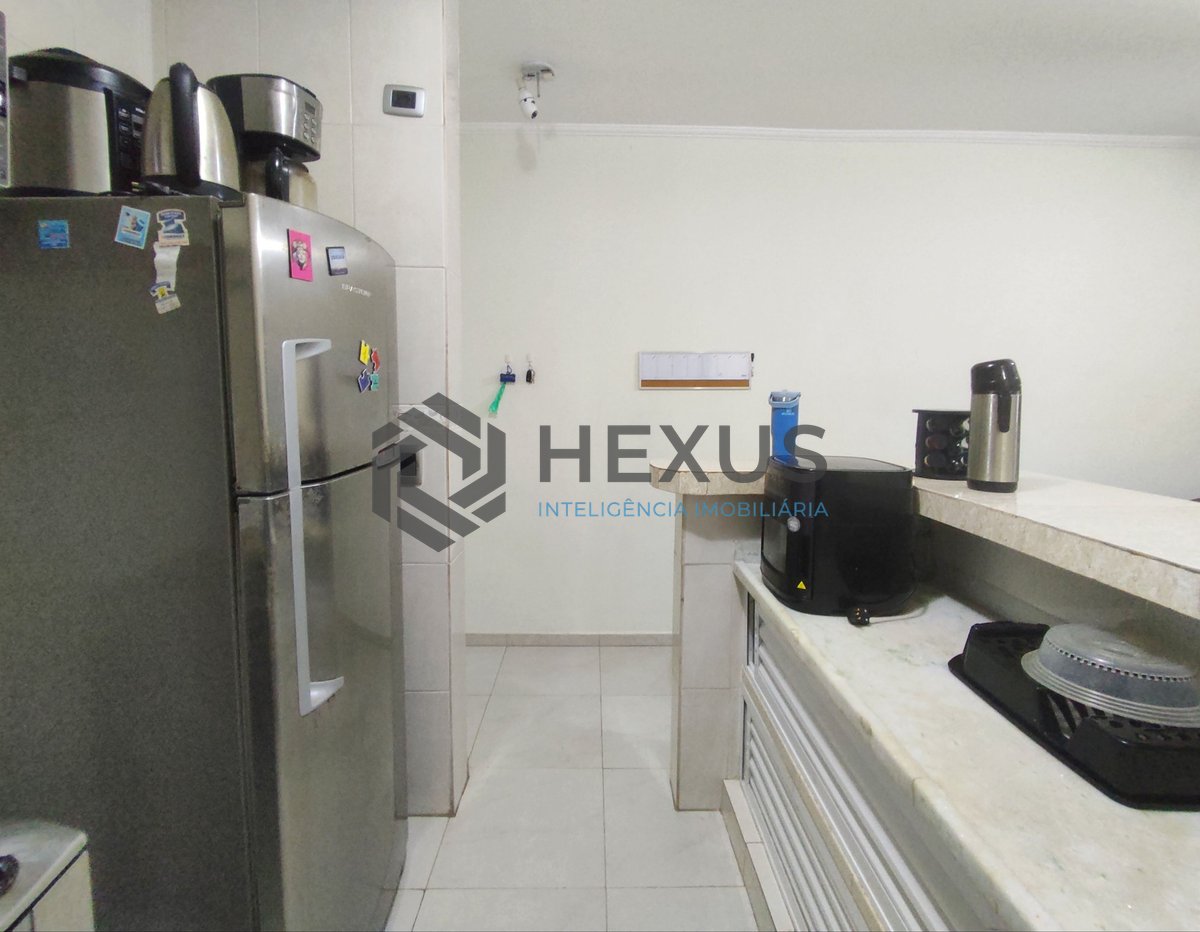 Foto 19 de Apartamento reformado e mobiliado na Praia da Enseada, Guaruja