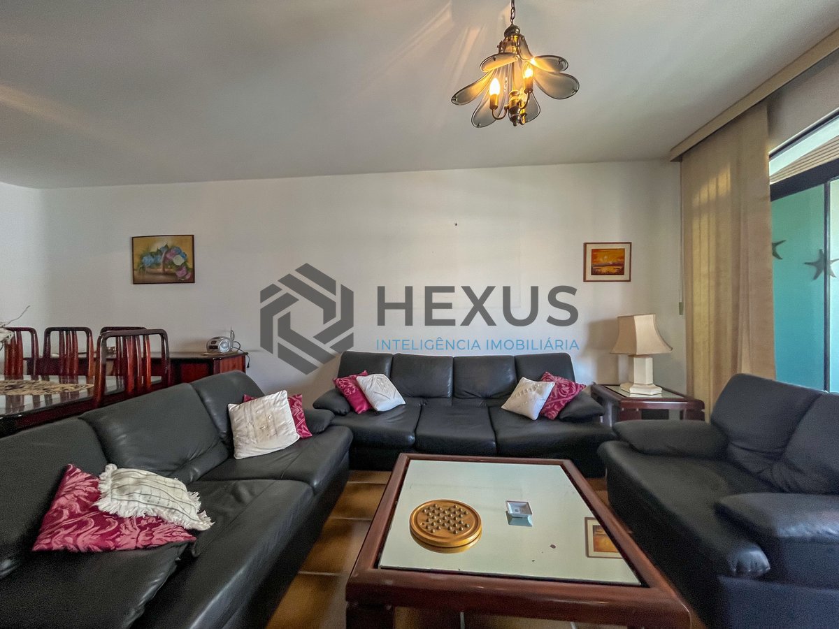Foto 5 de Apartamento com varanda e vista mar na quadra mar da Praia das Pitangueiras, Guaruja