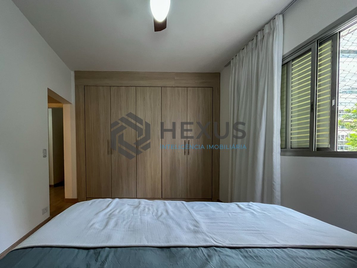 Foto 17 de Apartamento com varanda e lazer na Praia das Pitangueiras, Guaruja