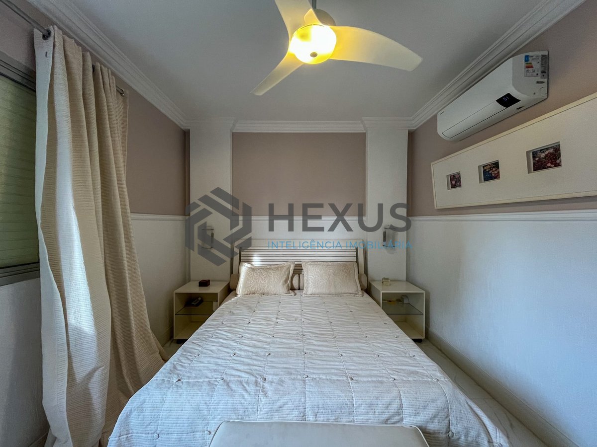 Foto 19 de Apartamento com varanda e lazer na Praia das Pitangueiras, Guaruja