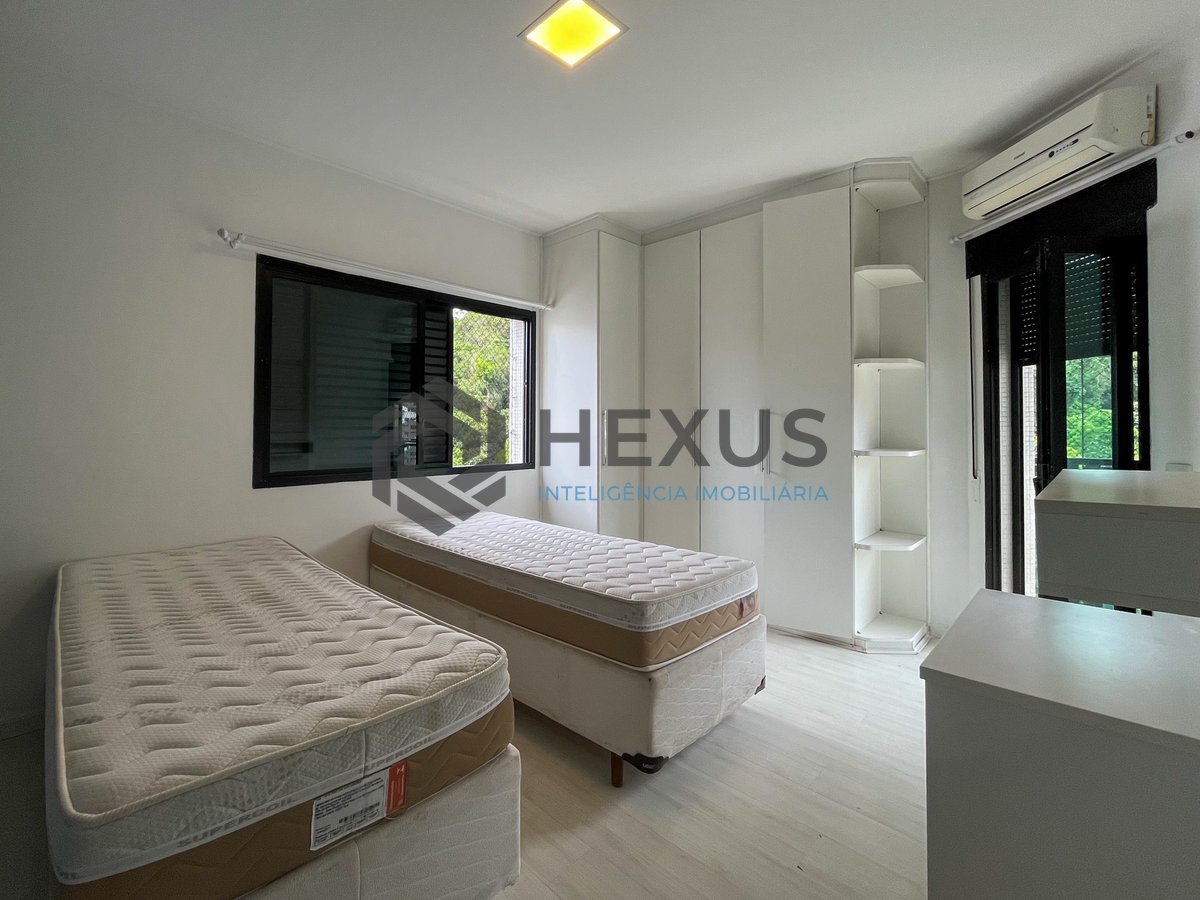 Foto 25 de Apartamento com lazer total, 2 quadras da praia à venda, Pitangueiras, Guarujá, SP