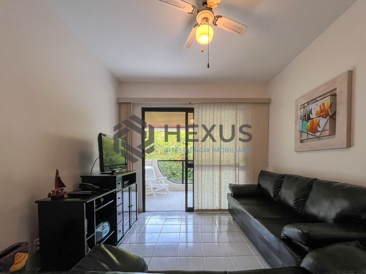 Foto 3 de Apartamento com varanda e lazer na Praia das Pitangueiras, Guaruja