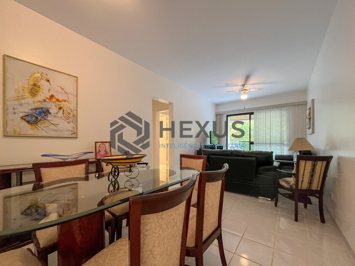 Foto 4 de Apartamento com varanda e lazer na Praia das Pitangueiras, Guaruja