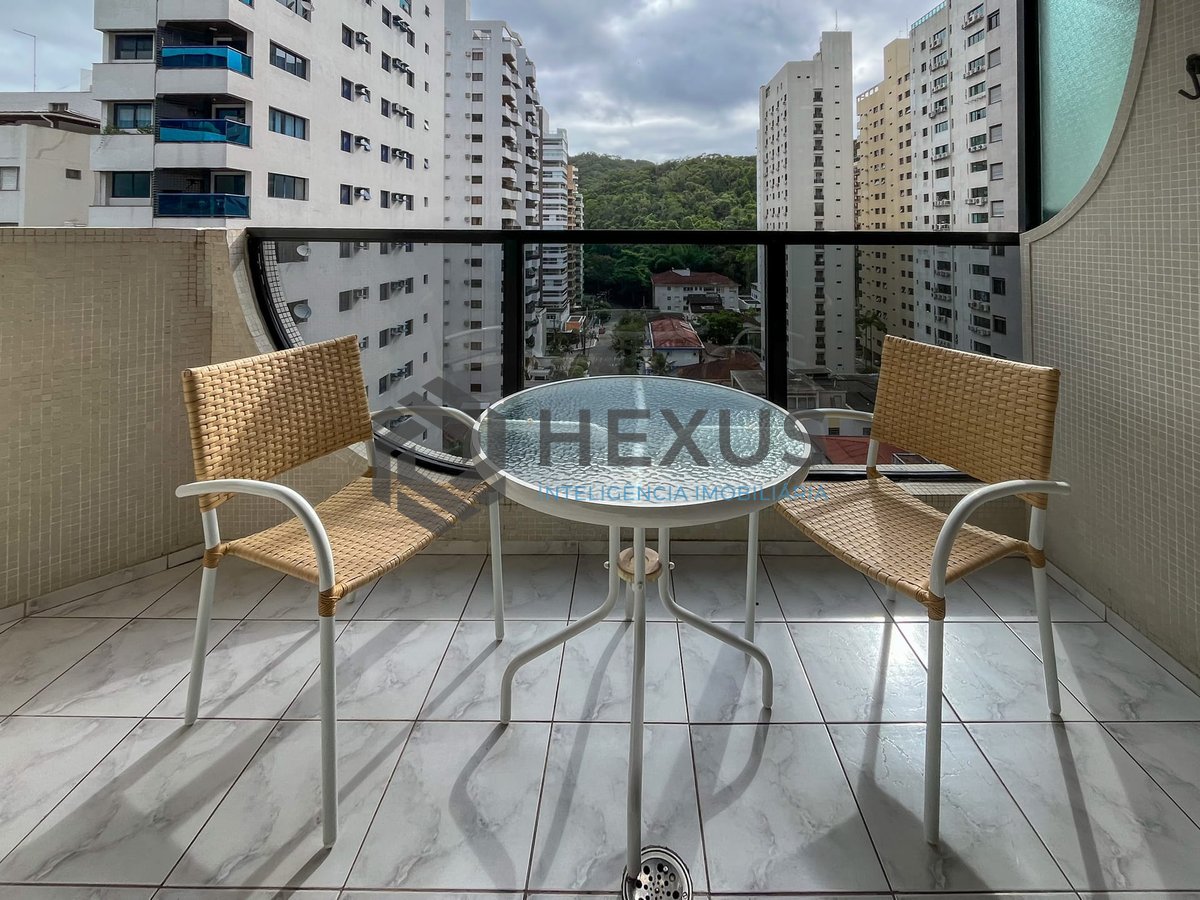 Foto 7 de Apartamento com varanda e lazer na Praia das Pitangueiras, Guaruja