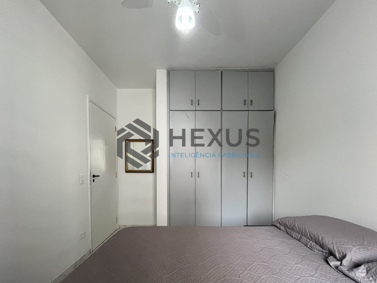 Foto 10 de Apartamento com varanda e lazer na Praia das Pitangueiras, Guaruja