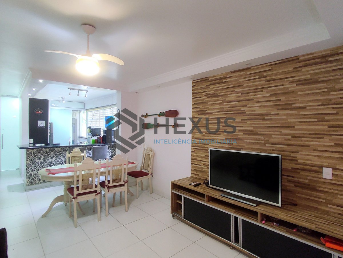 Foto 7 de Apartamento duplex reformado e mobiliado a duas quadras da Praia das Asturias, Guaruja