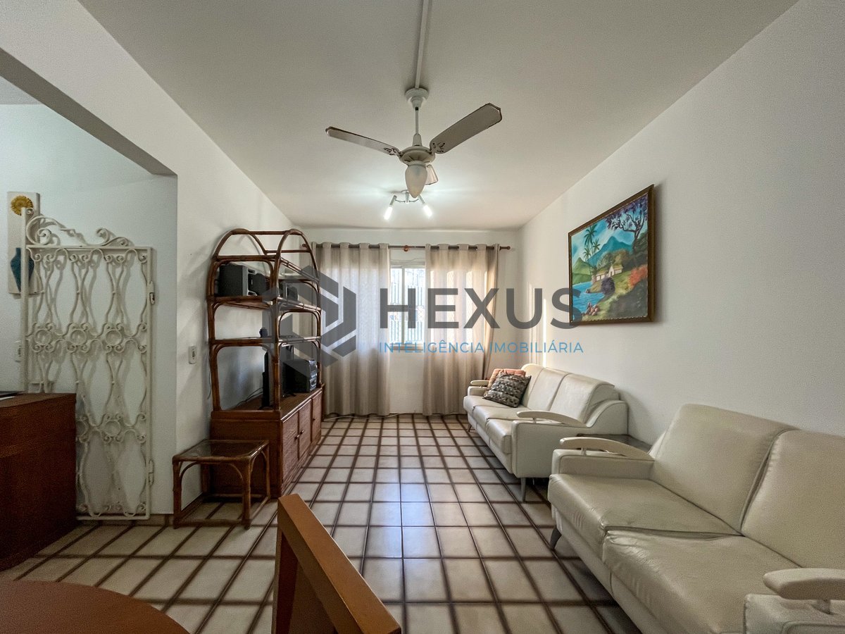 Foto 2 de Apartamento com custo baixo na beira mar da Praia das Pitangueiras, Guaruja