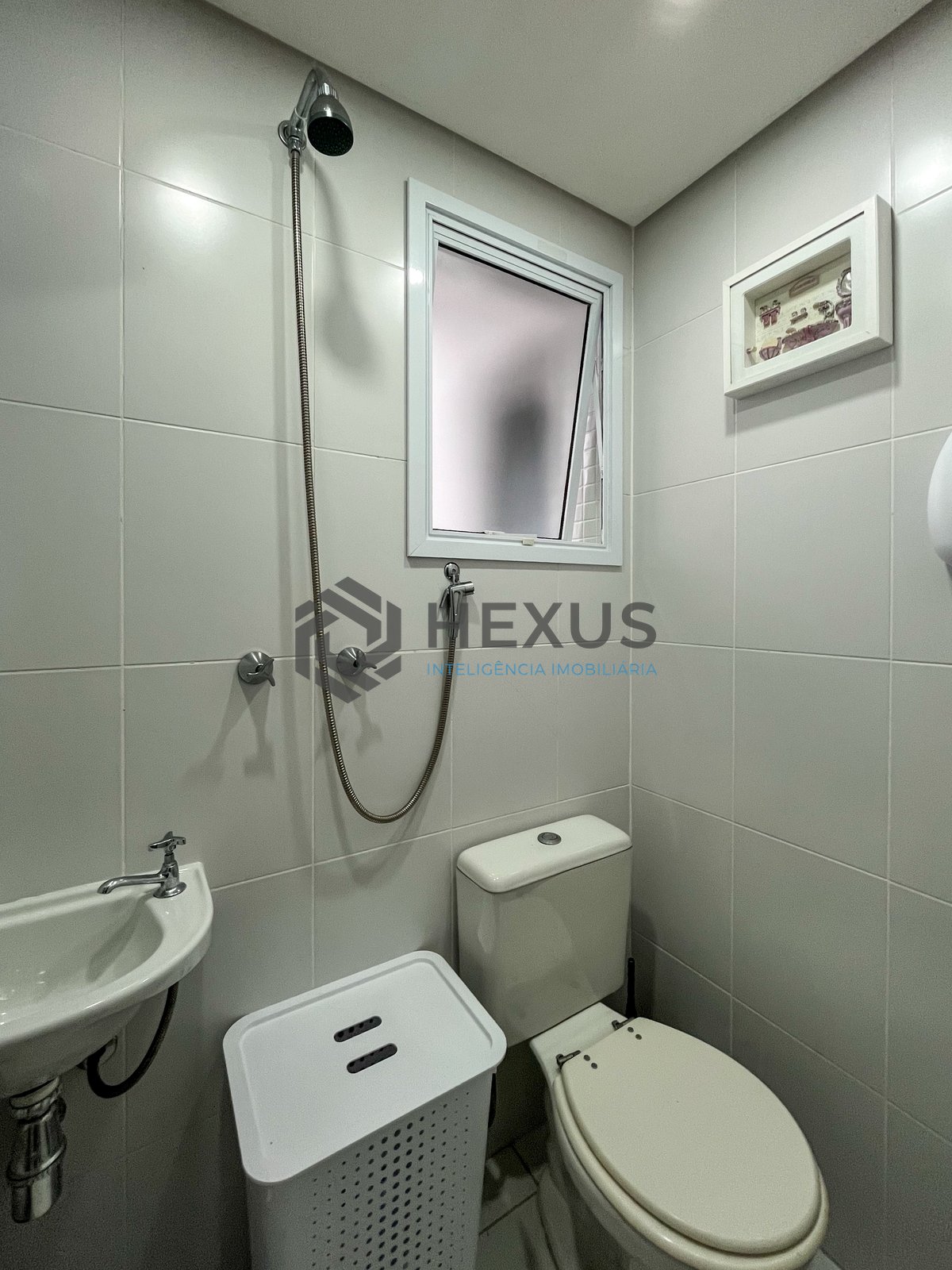 Foto 31 de Apartamento com varanda gourmet e lazer completo na Praia das Pitangueiras, Guaruja