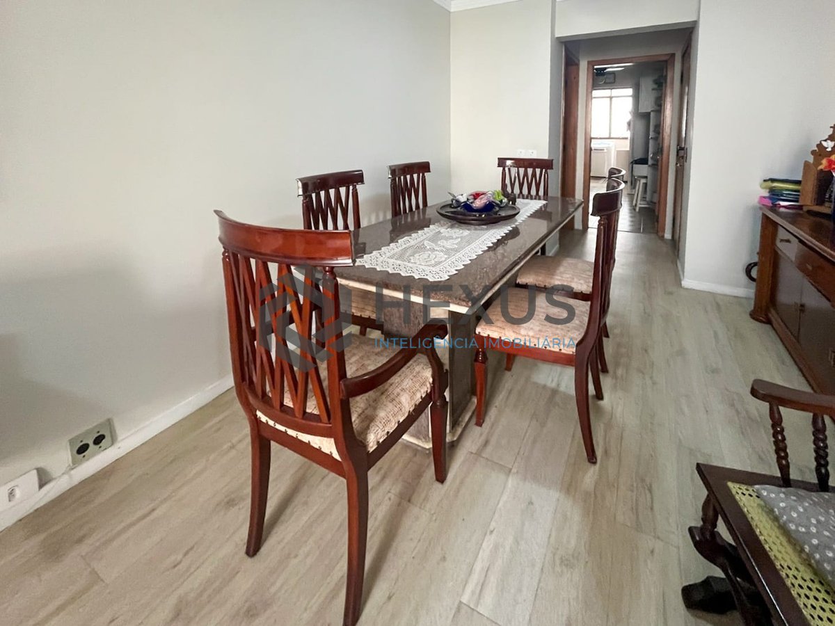 Foto 2 de Apartamento com duas varandas na Praia das Pitangueiras, Guaruja