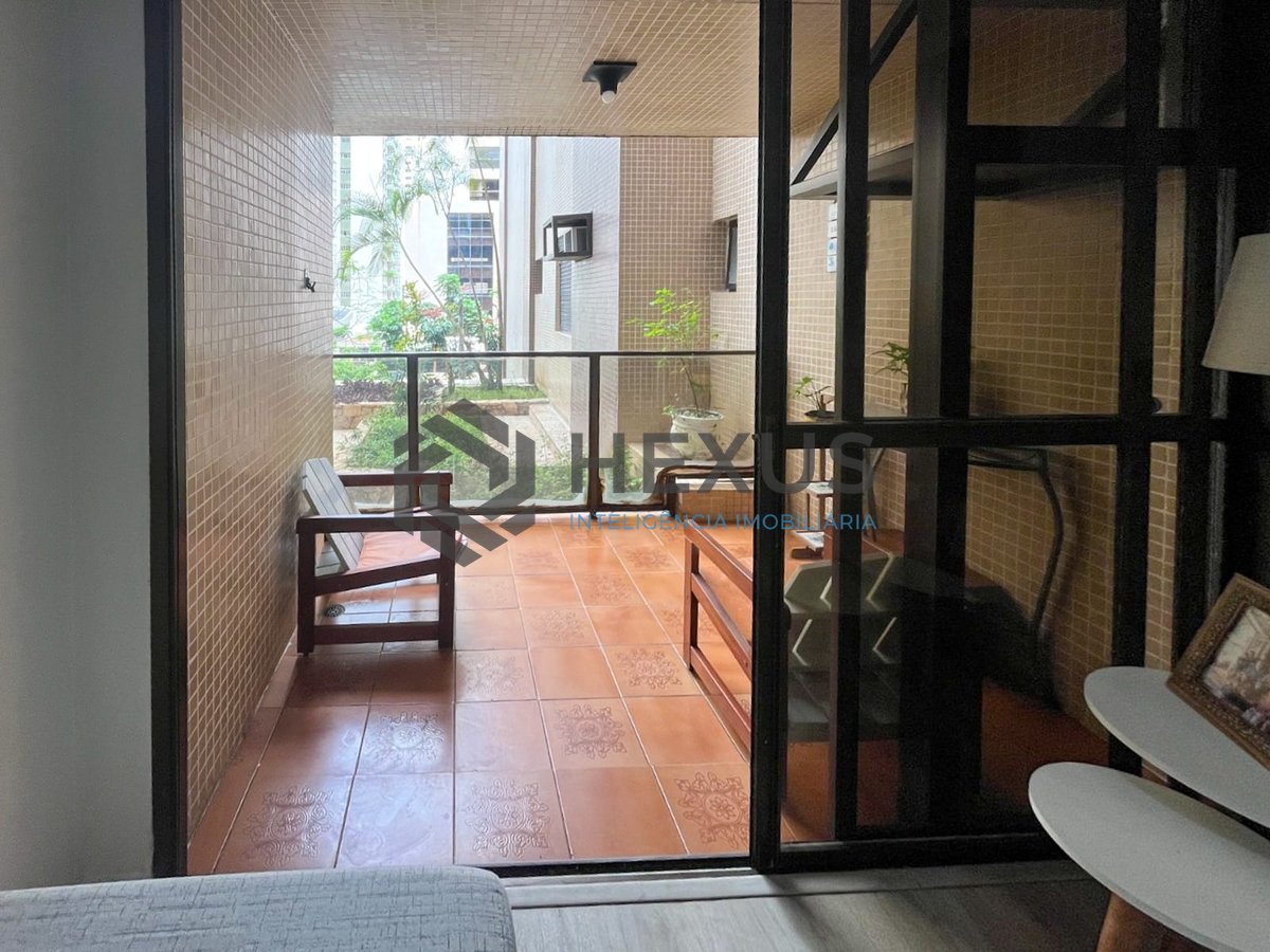 Foto 4 de Apartamento com duas varandas na Praia das Pitangueiras, Guaruja