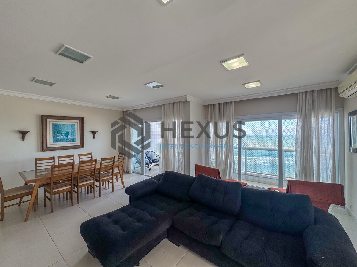 Foto 3 de Apartamento frente mar com varanda na Praia das Pitangueiras, Guaruja
