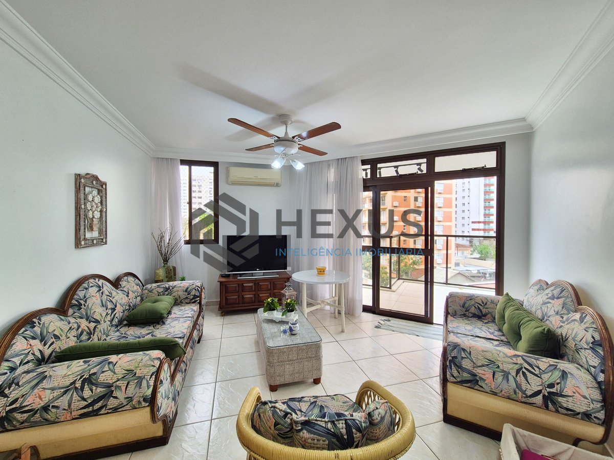 Foto 6 de Apartamento com varanda e lazer na Praia das Pitangueiras, Guaruja