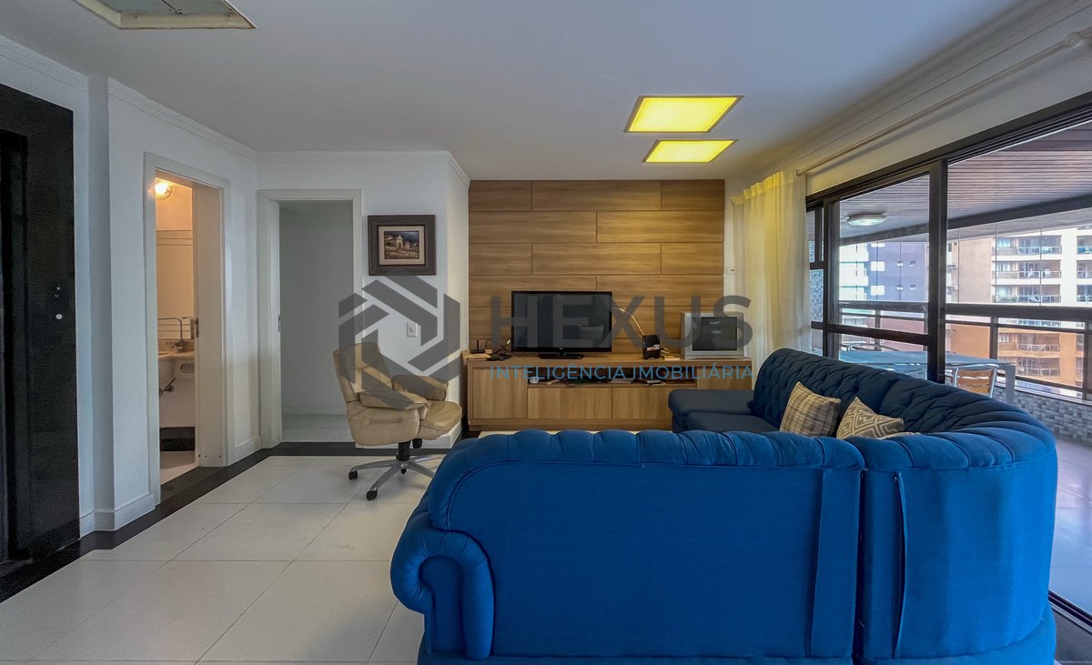 Foto 5 de Apartamento com piscina e churrasqueira na varanda na Praia das Pitangueiras, Guaruja