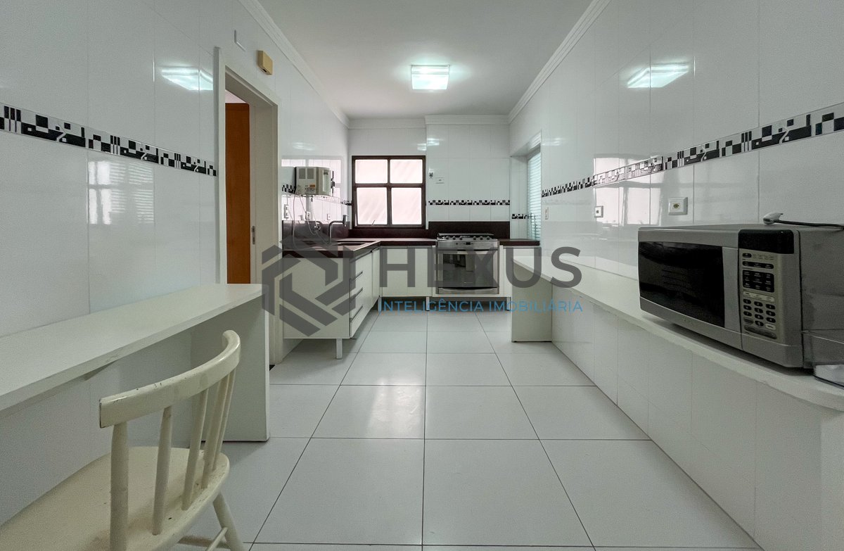 Foto 43 de Apartamento com piscina e churrasqueira na varanda na Praia das Pitangueiras, Guaruja