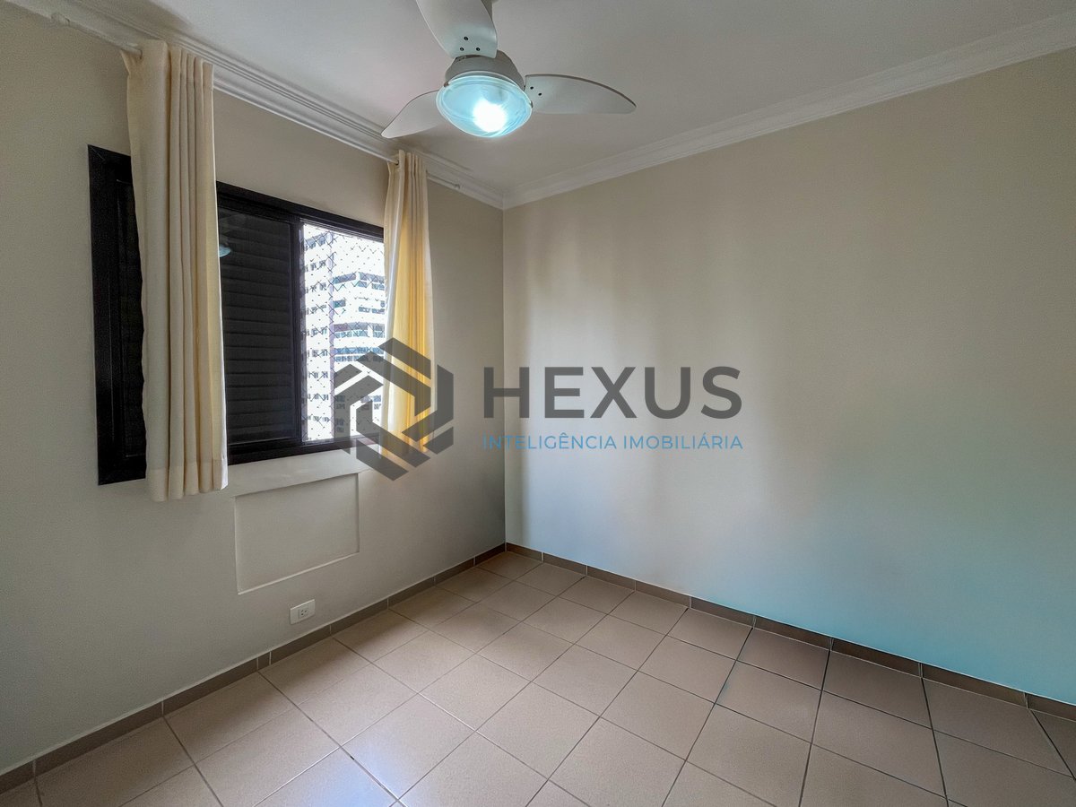 Foto 25 de Apartamento com piscina e churrasqueira na varanda na Praia das Pitangueiras, Guaruja