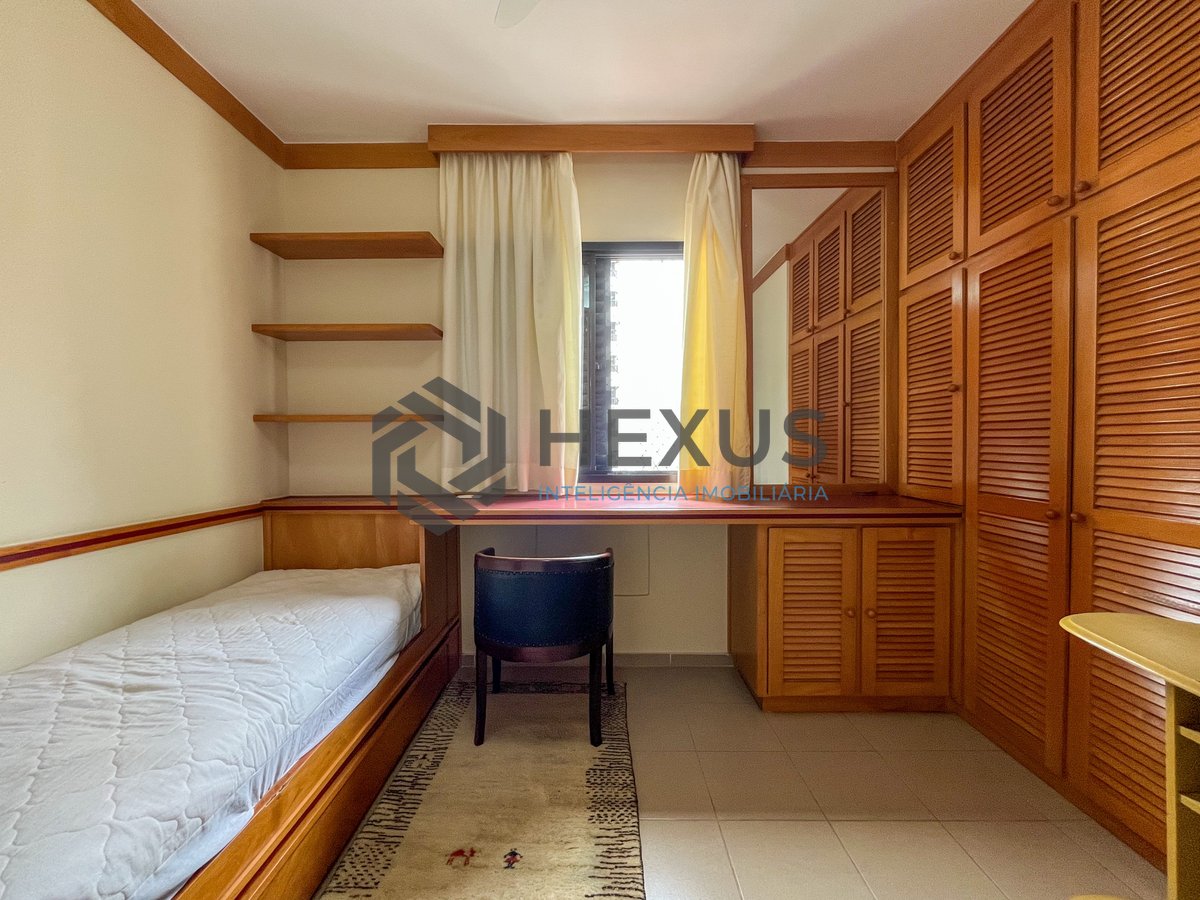 Foto 29 de Apartamento com piscina e churrasqueira na varanda na Praia das Pitangueiras, Guaruja