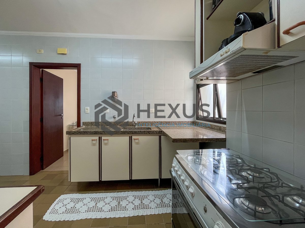 Foto 41 de Apartamento com piscina e churrasqueira na varanda na Praia das Pitangueiras, Guaruja
