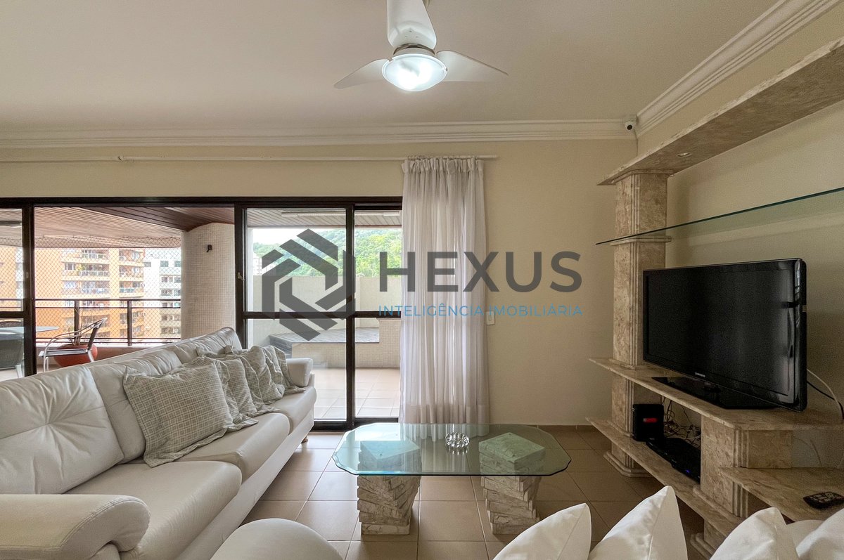 Foto 7 de Apartamento com piscina e churrasqueira na varanda na Praia das Pitangueiras, Guaruja