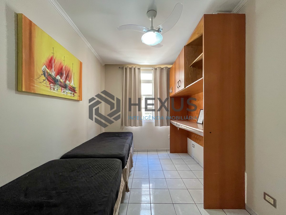 Foto 7 de Apartamento com custo baixo a uma quadra da Praia das Pitangueiras, Guaruja