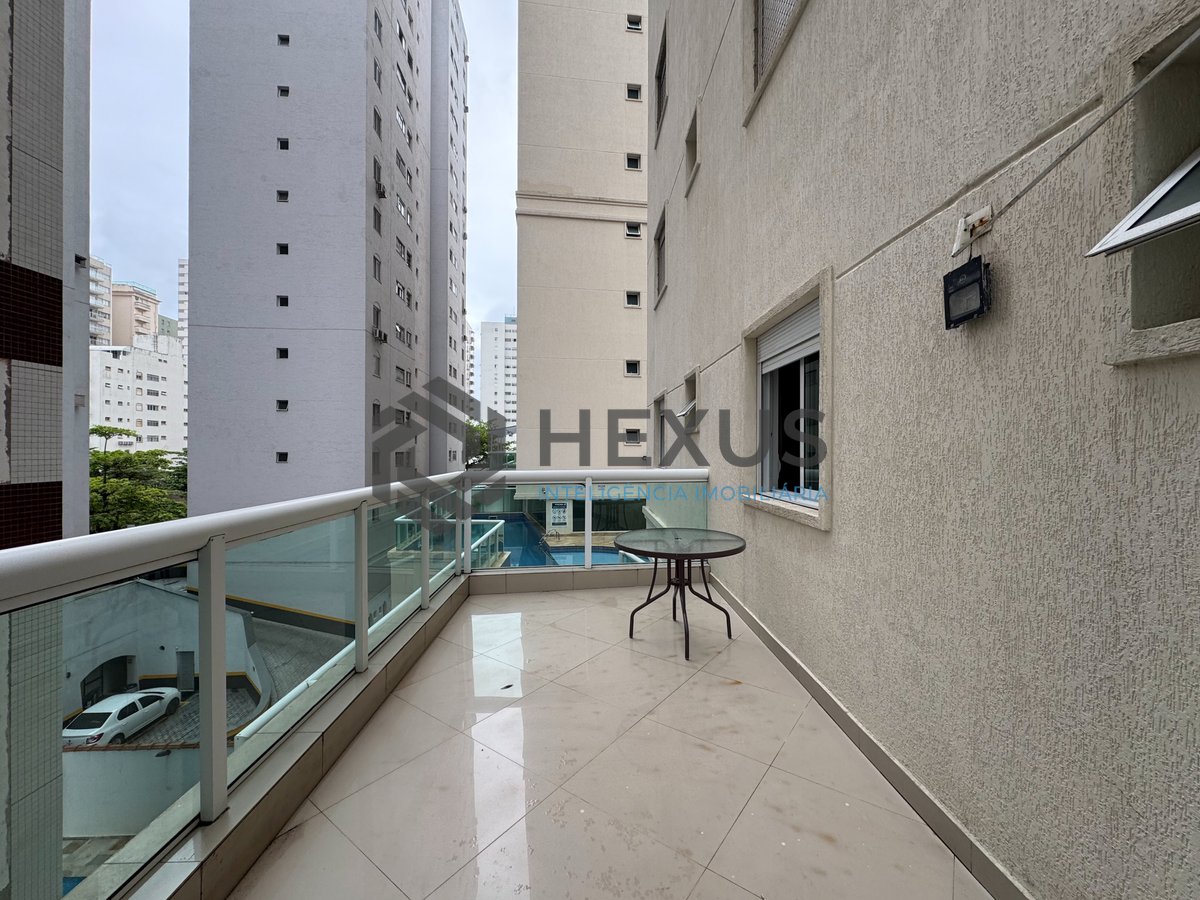 Foto 11 de Apartamento garden com varanda gourmet e lazer a uma quadra da Praia das Pitangueiras, Guaruja