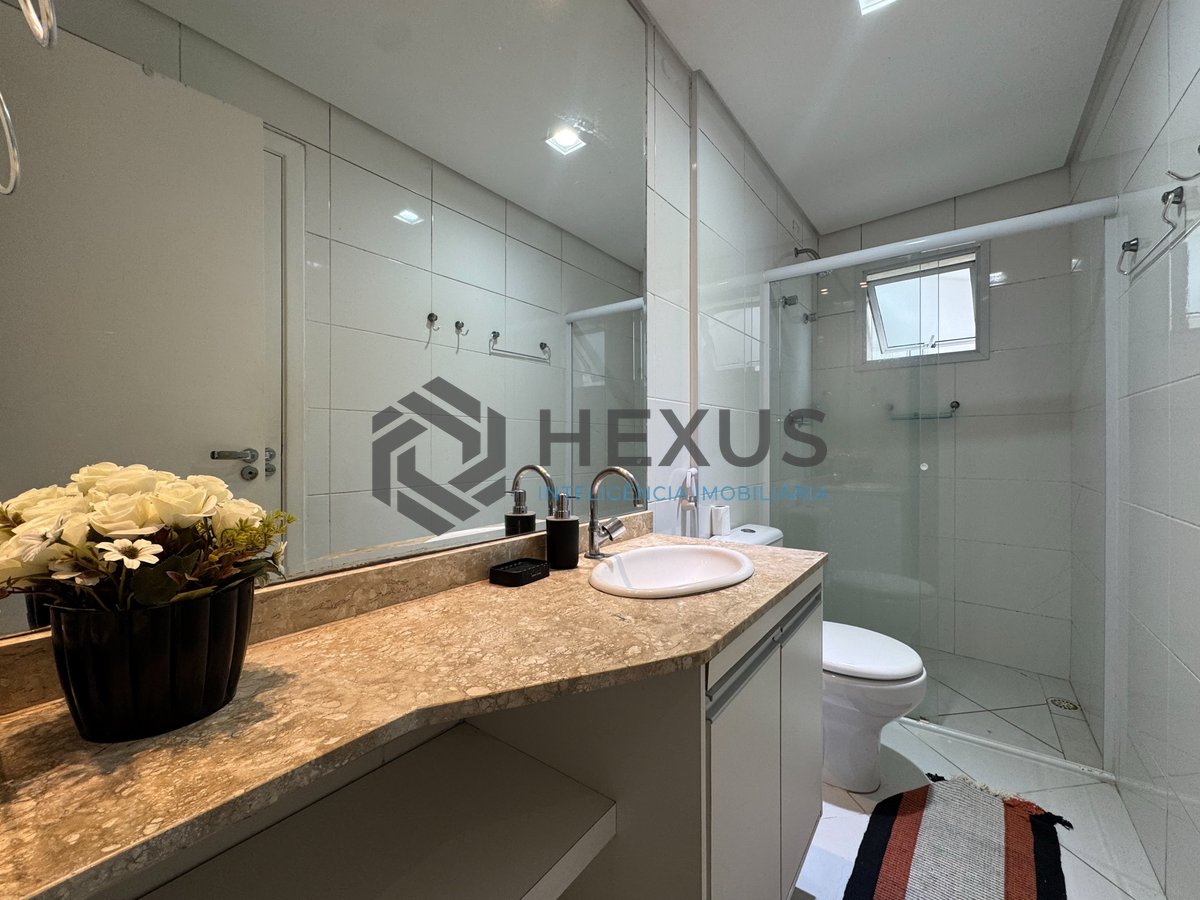 Foto 13 de Apartamento garden com varanda gourmet e lazer a uma quadra da Praia das Pitangueiras, Guaruja