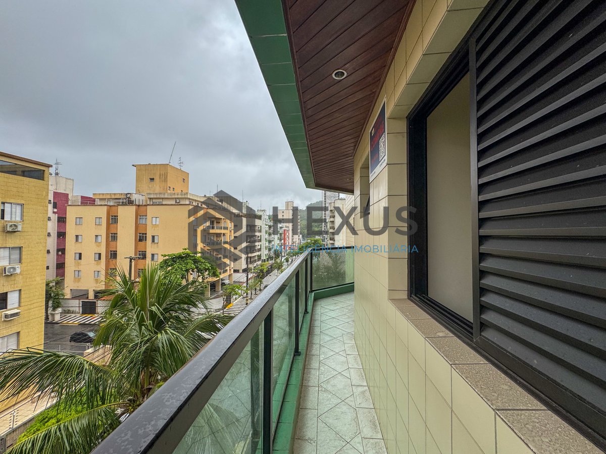 Foto 11 de Apartamento frente rua com varanda e lazer na Praia das Asturias, Guaruja
