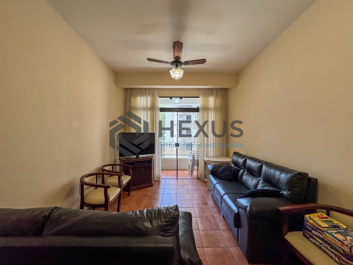 Foto 2 de Apartamento com varanda na beira mar da Praia das Pitangueiras, Guaruja