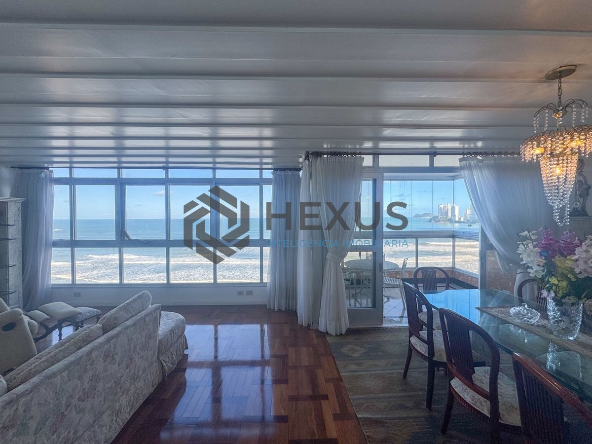 Foto 3 de Apartamento frente mar com varanda vista mar e lazer nas Pitangueiras, Guarujá