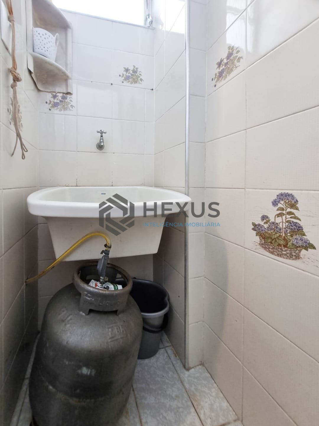 Foto 16 de Apartamento na quadra mar da Praia das Pitangueiras, Guaruja