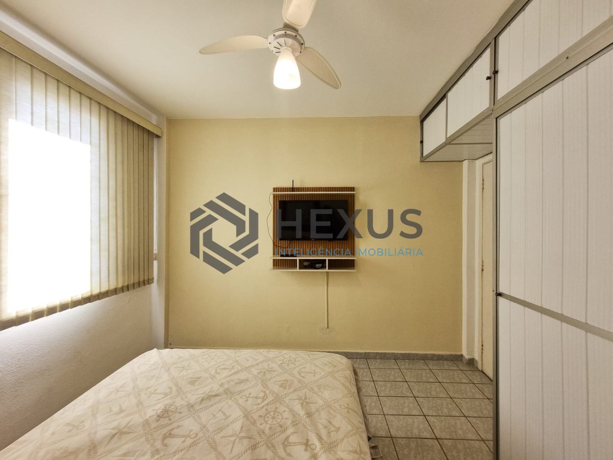 Foto 9 de Apartamento na quadra mar da Praia das Pitangueiras, Guaruja