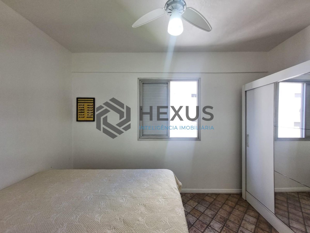 Foto 6 de Apartamento com custo baixo a duas quadras da Praia das Pitangueiras, Guaruja