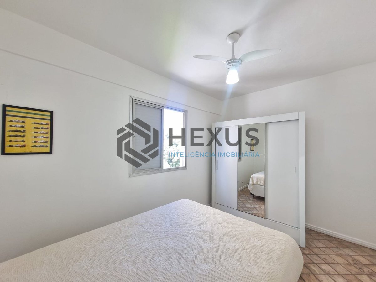 Foto 7 de Apartamento com custo baixo a duas quadras da Praia das Pitangueiras, Guaruja