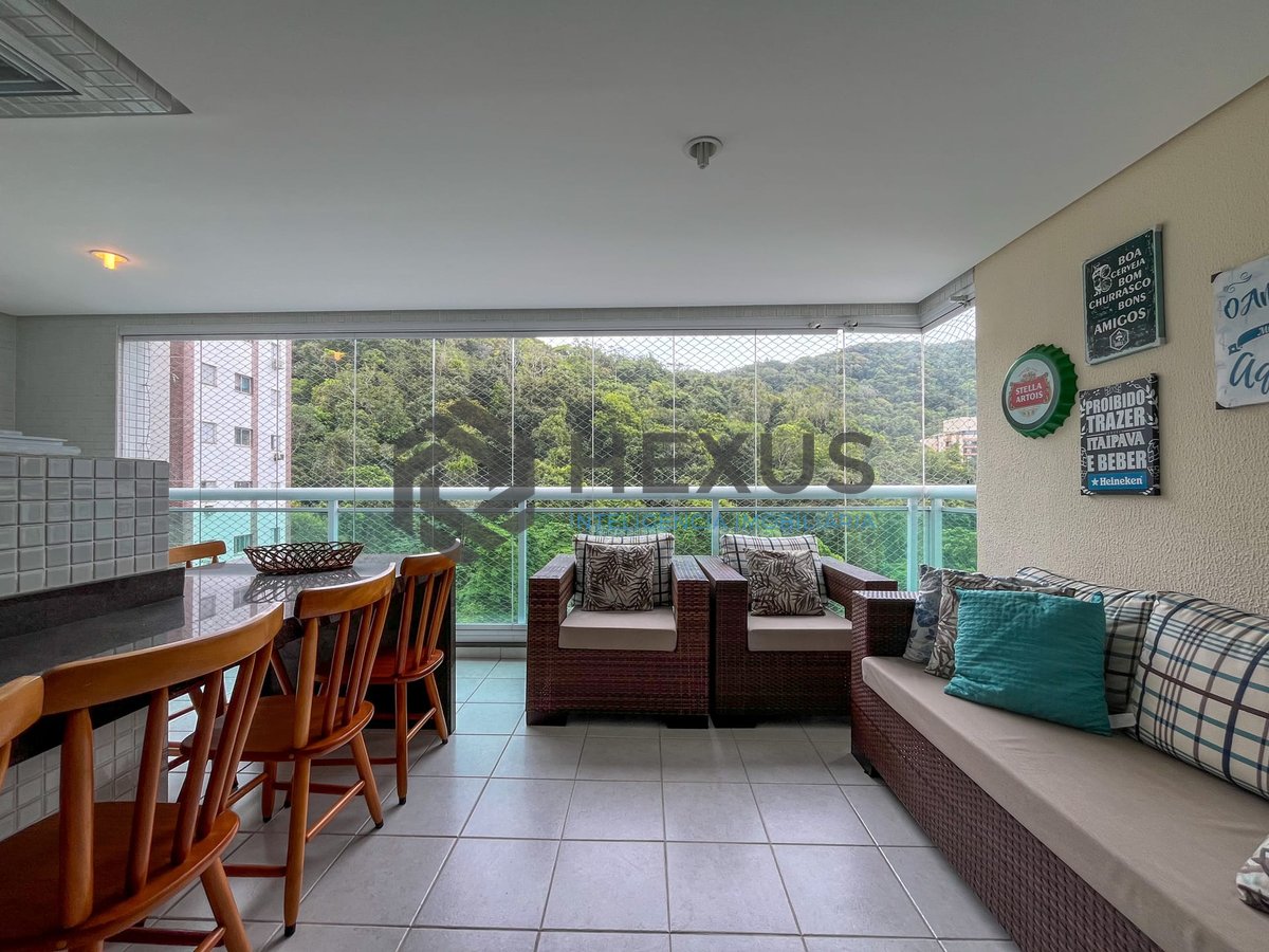 Foto 2 de Apartamento com varanda gourmet e lazer na Praia das Pitangueiras, Guaruja