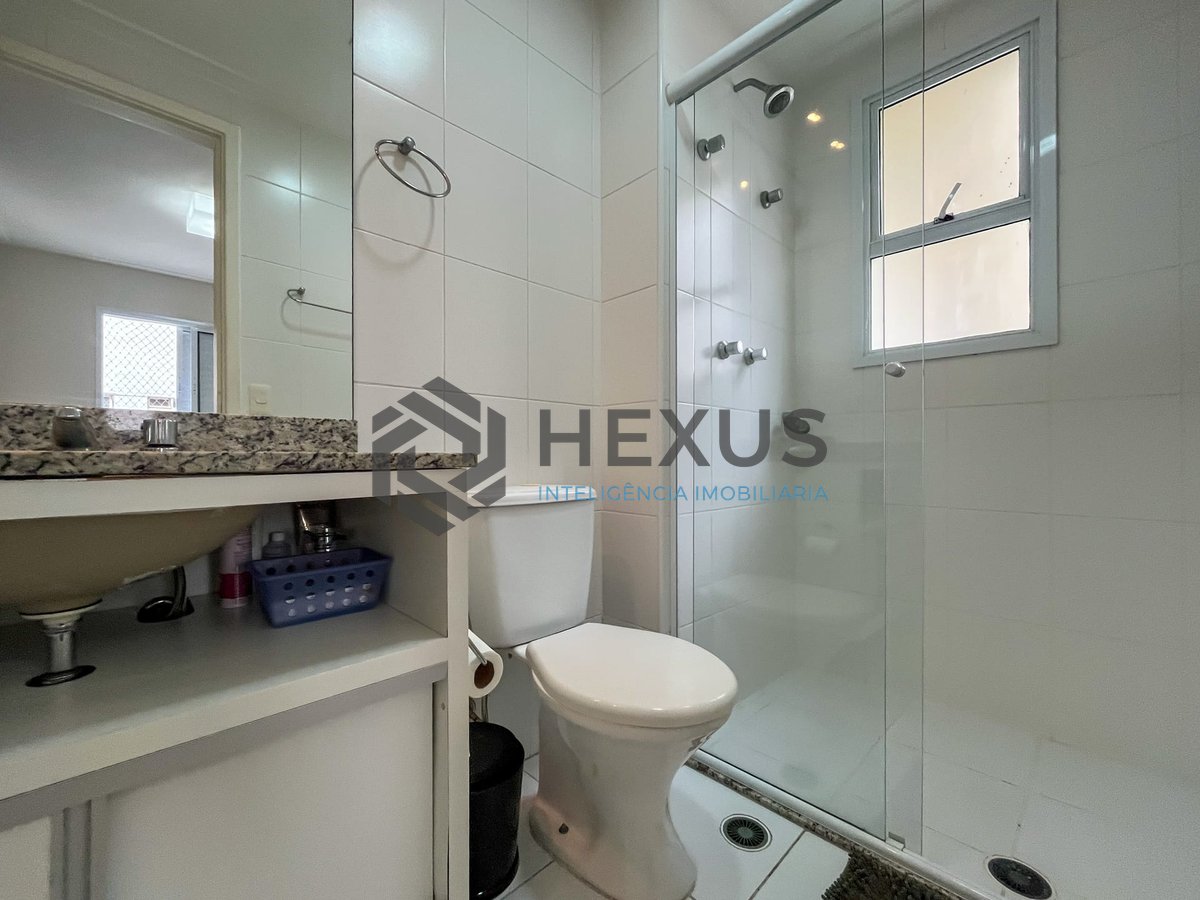 Foto 14 de Apartamento com varanda gourmet e lazer na Praia das Pitangueiras, Guaruja
