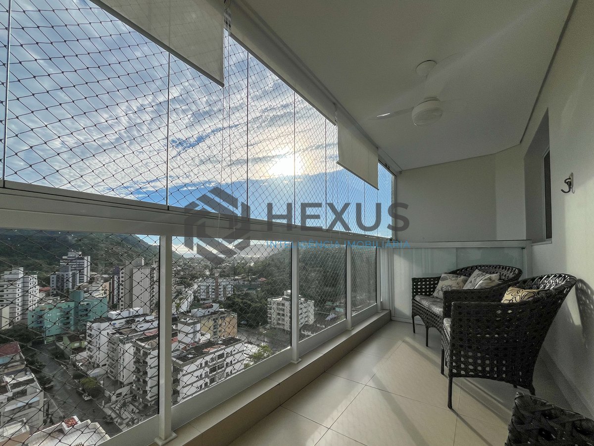 Foto 3 de Apartamento com varanda vista mar e lazer de clube na Praia das Asturias, Guaruja
