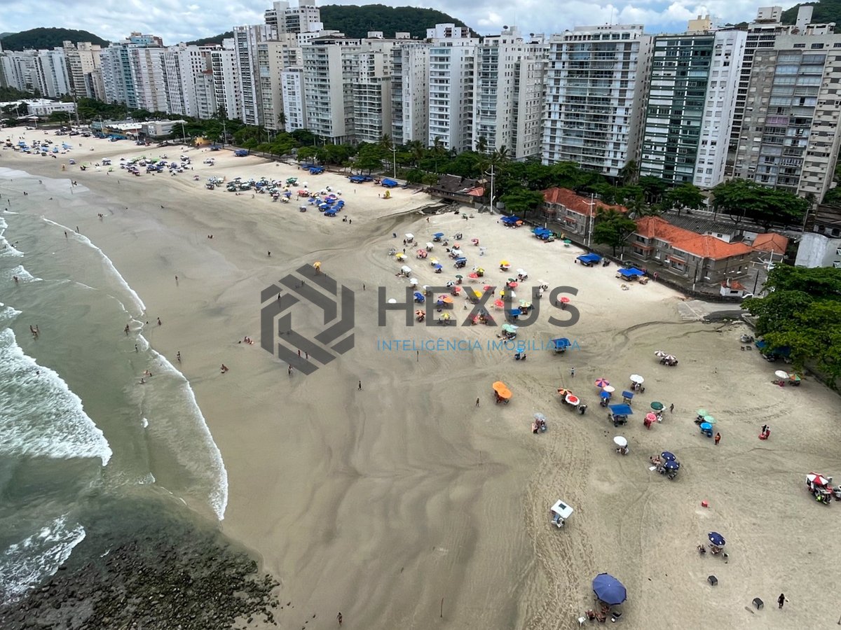 Foto 16 de Apartamento frente mar com varanda na Praia das Pitangueiras, Guaruja