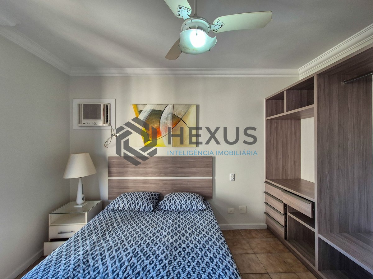 Foto 14 de Apartamento com varanda e lazer na Praia das Pitangueiras, Guaruja
