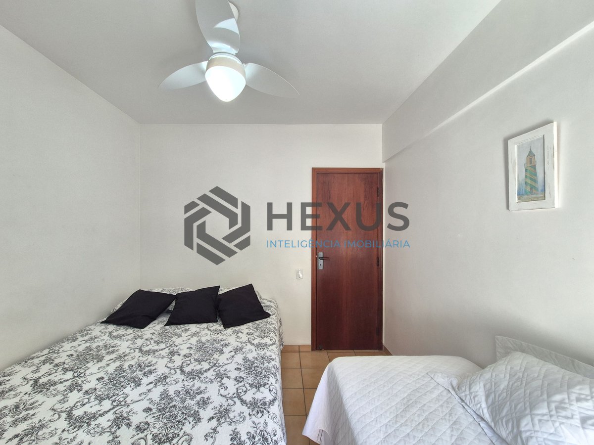 Foto 16 de Apartamento com varanda e lazer na Praia das Pitangueiras, Guaruja