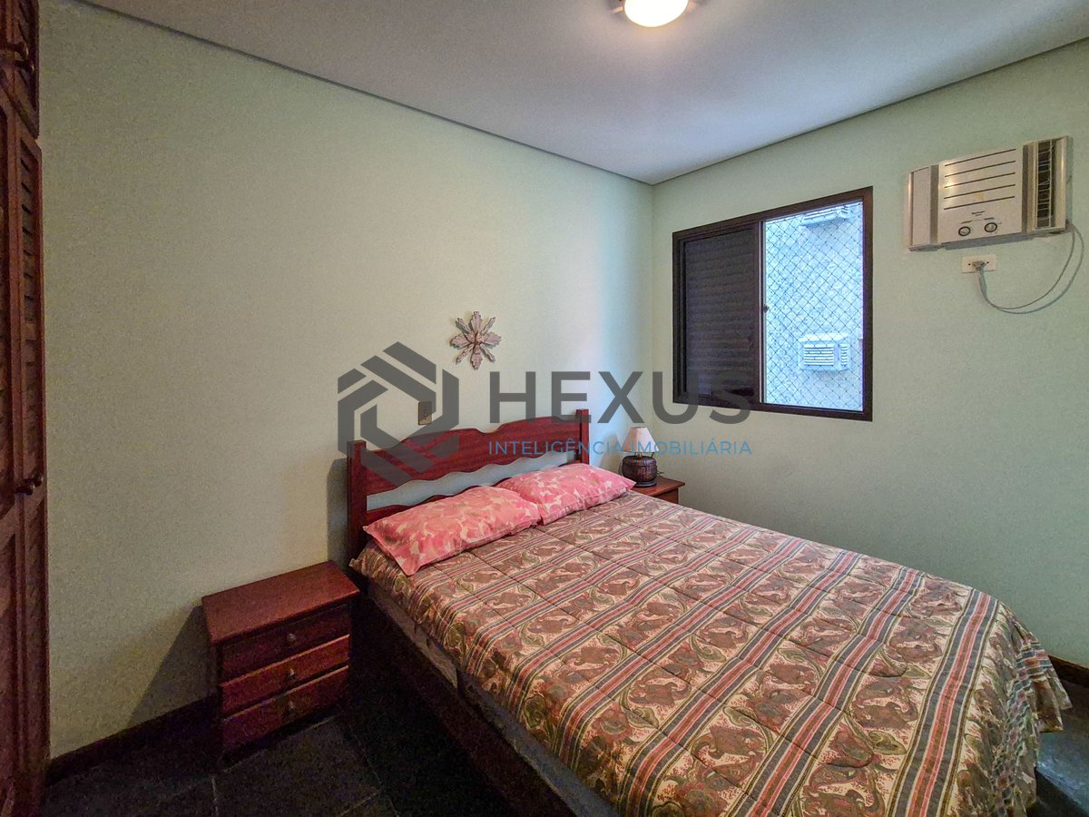 Foto 13 de Apartamento com varanda na Praia das Pitangueiras, Guaruja